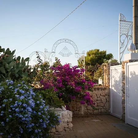 Prestigiosa Con Piscina Condominiale Villa *